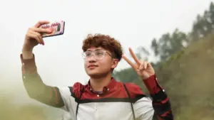 «Don’t take it for love letter now… or at the same time, you can take it too.» Kadri Tali’s surprising turn to Taavi Eelma